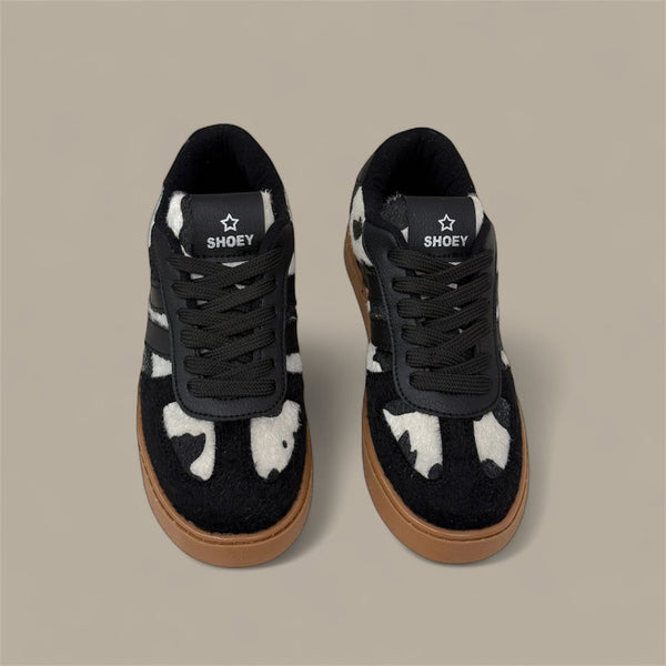 COW BLACK